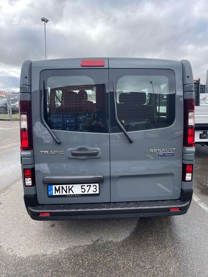 Ford Tourneo Custom, passenger minibus