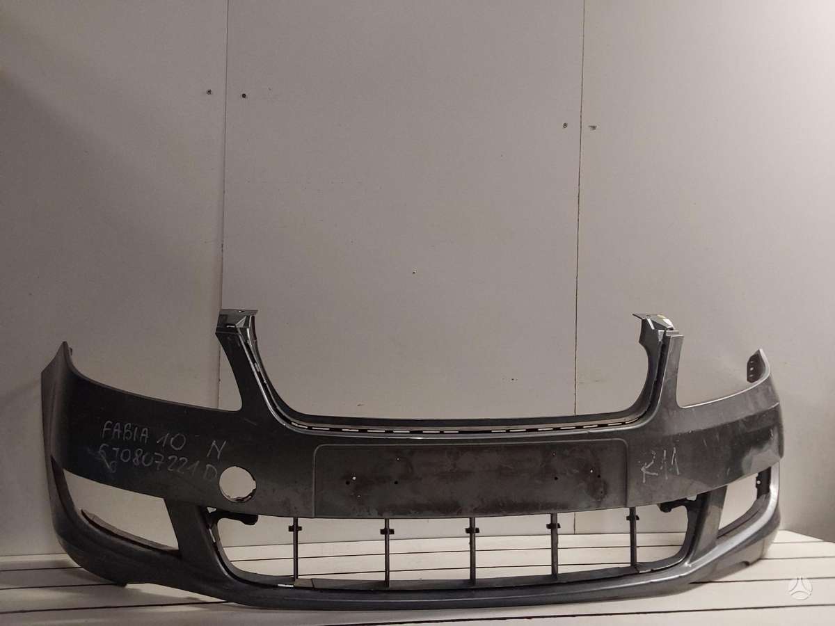 Skoda Fabia по частям