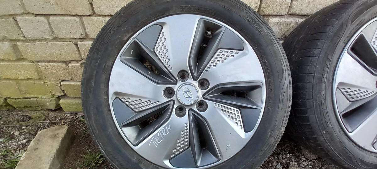 Hyundai, light alloy, R17