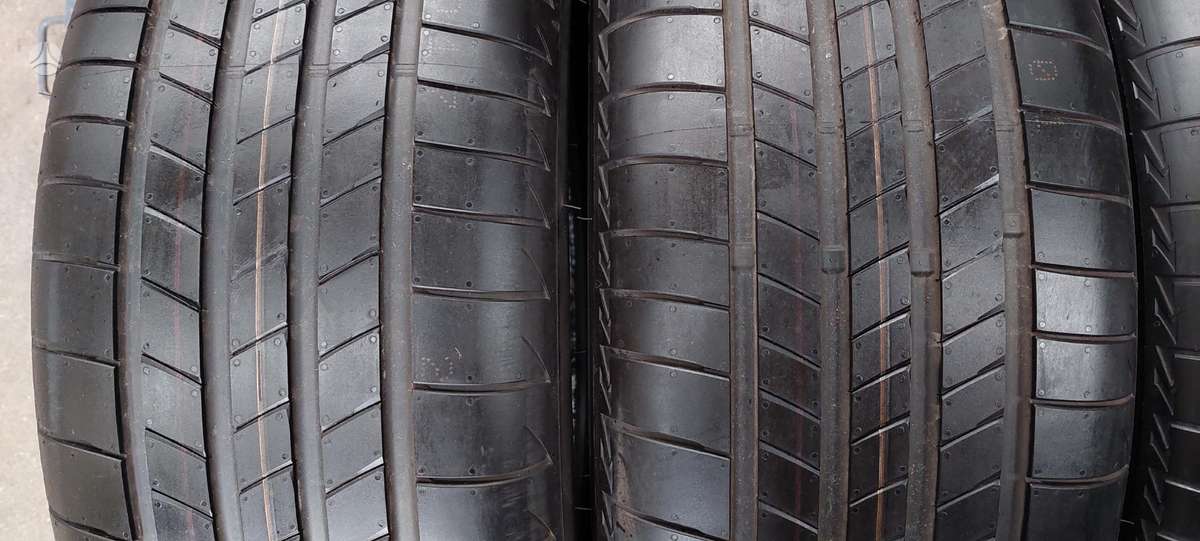 Bridgestone, summer 235/50 R20