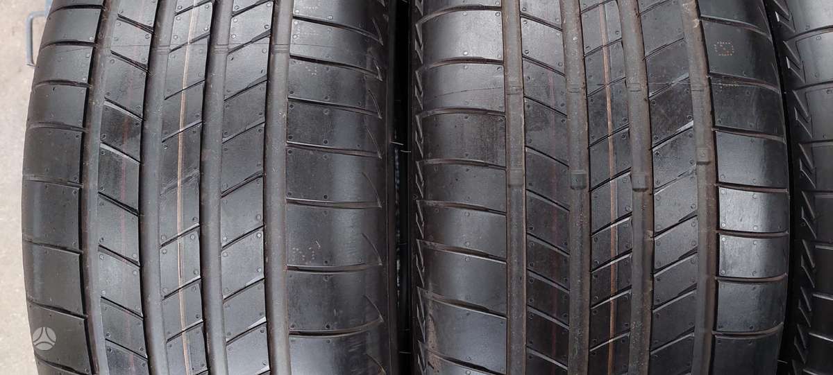 Bridgestone, vasarinės 235/50 R20