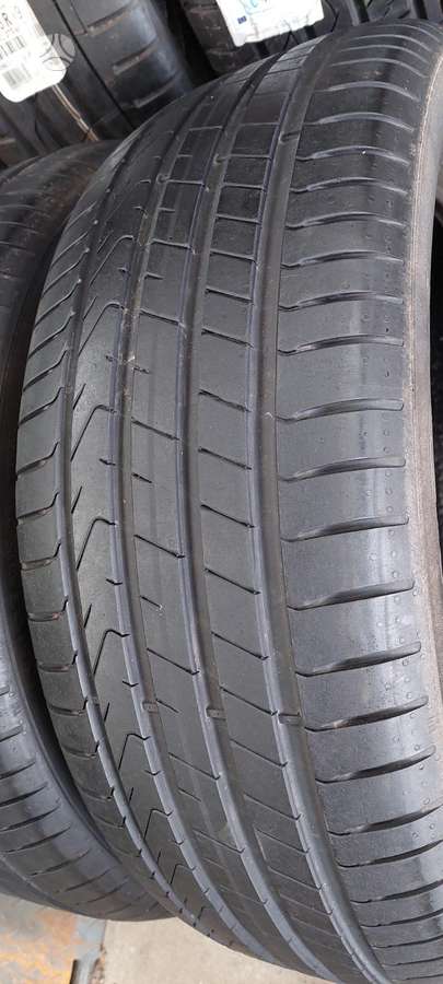 Pirelli, summer 235/50 R19