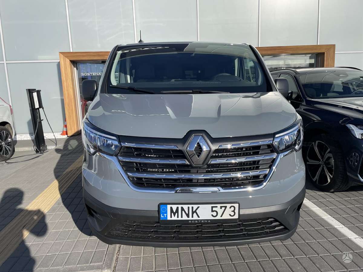 Renault Trafic, passenger minibus