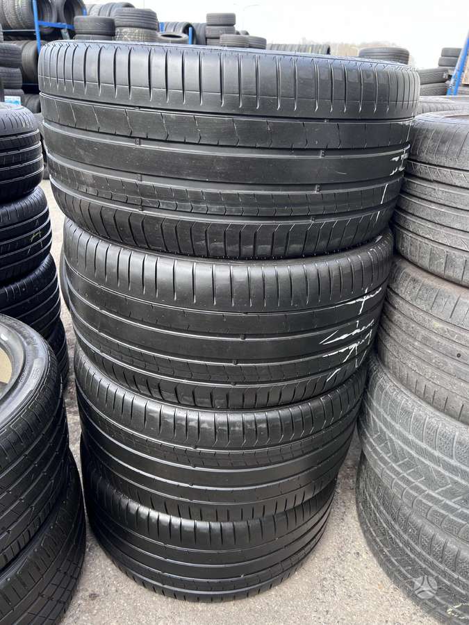 Pirelli P zero, summer 315/30 R22