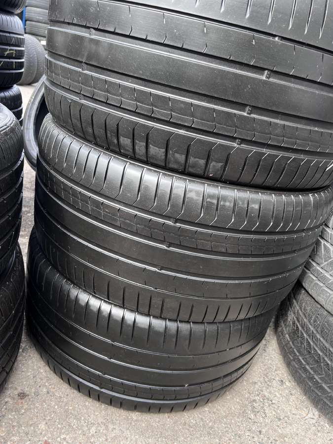 Pirelli P zero, summer 315/30 R22