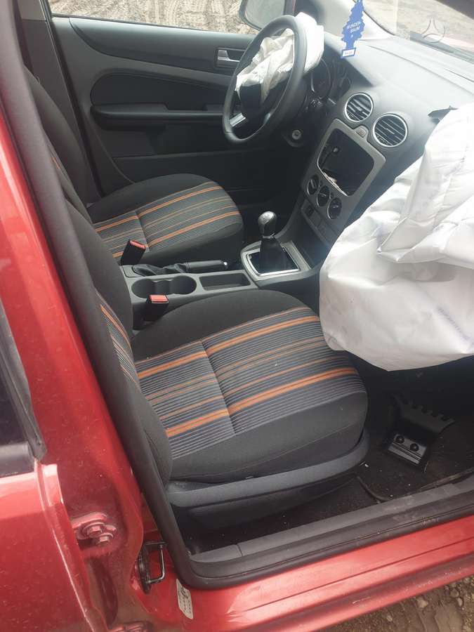 Ford Focus for parts