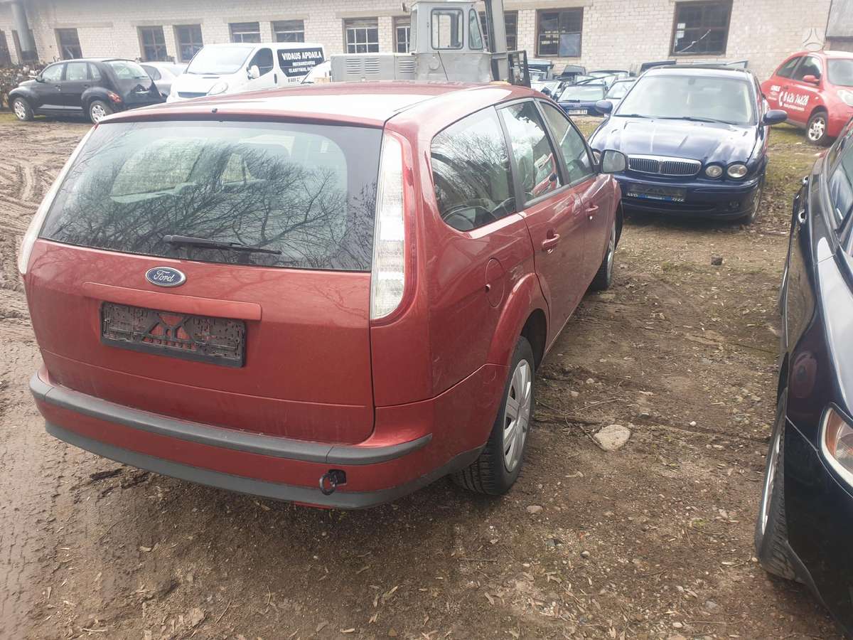 Ford Focus по частям