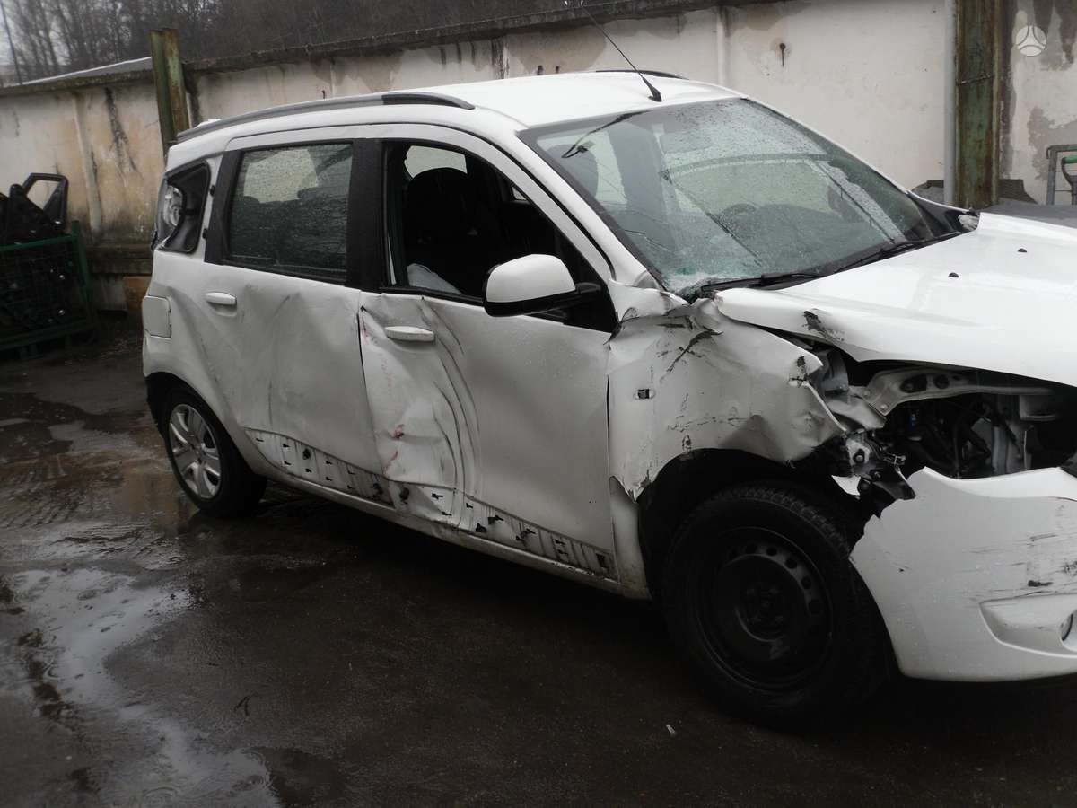 Dacia Lodgy по частям