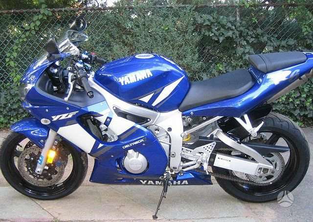 Yamaha R6, superbikes