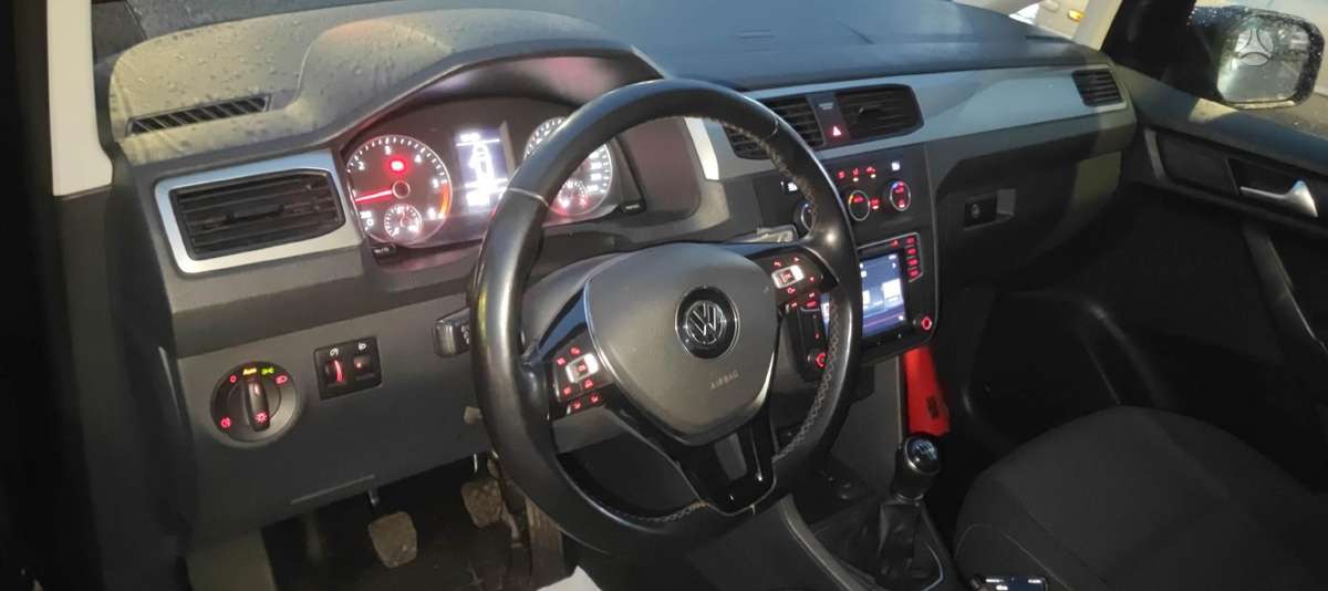 Volkswagen Caddy Maxi, 2.0 l., mpv / minivan