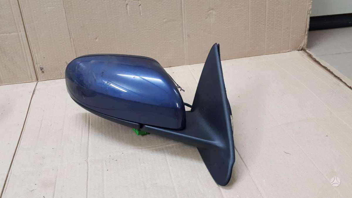 Volvo V70 mirrors