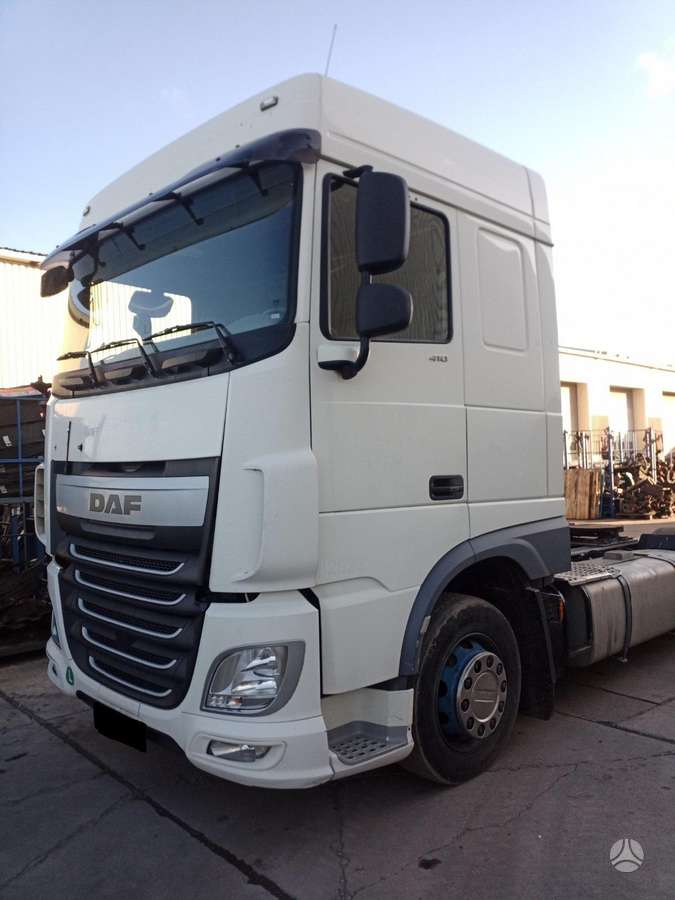 DAF XF106, vilkikai