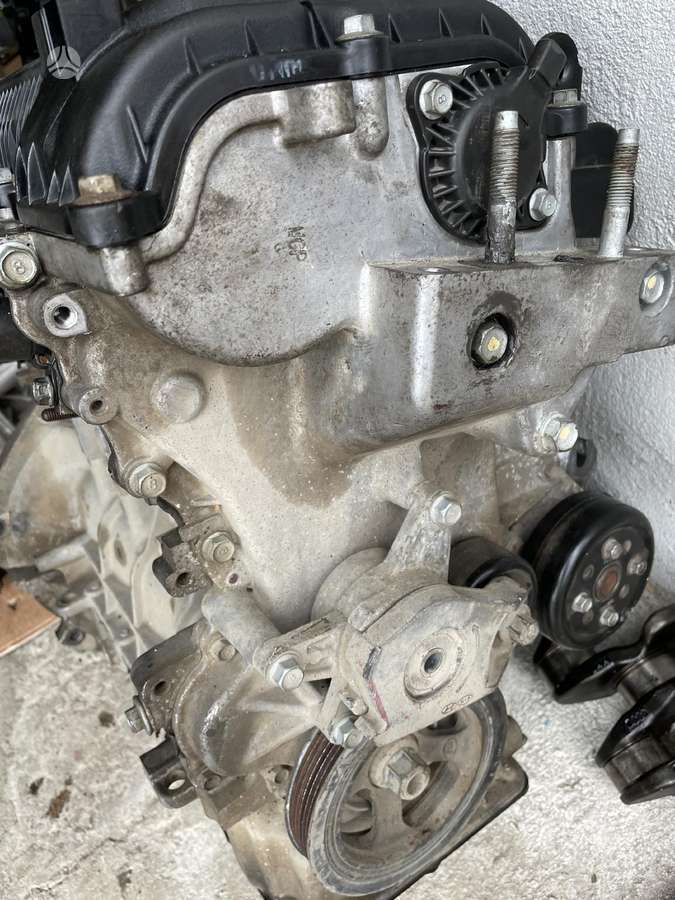 Hyundai i40, G4LC, engine parts