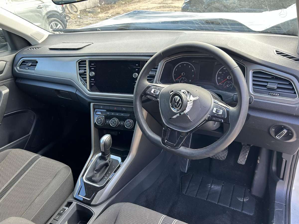 Volkswagen T-Roc dalimis