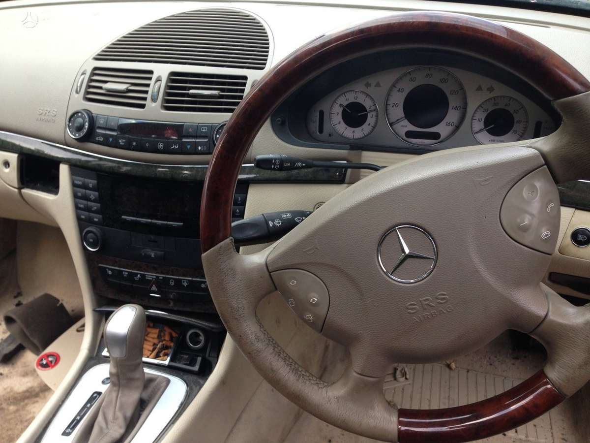 Mercedes-Benz E klasė E220 e270 e280 e320 e5000 nuo 2002m iki 2007 karavanai ir sed