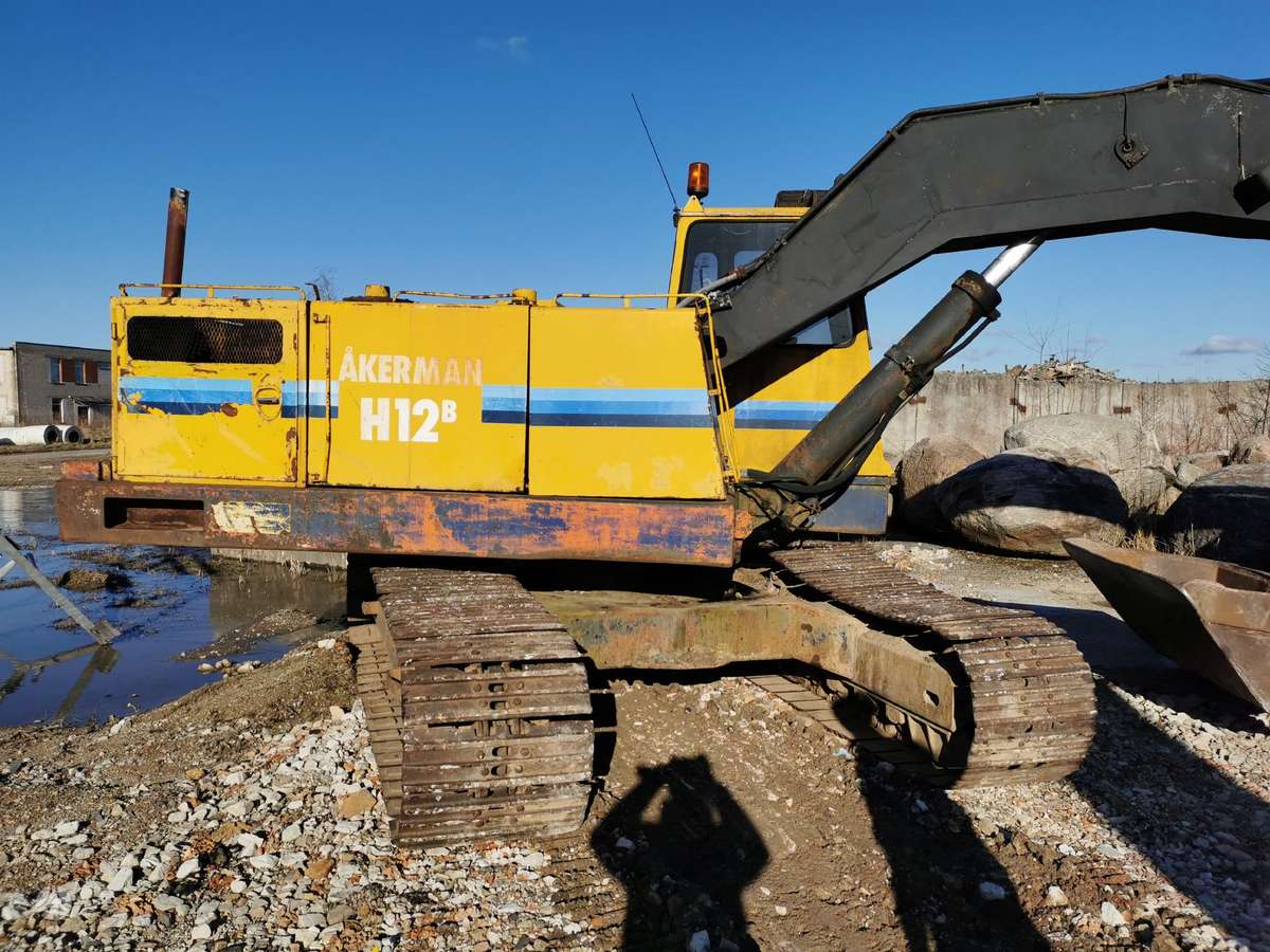 Akerman H12B, ekskavatori