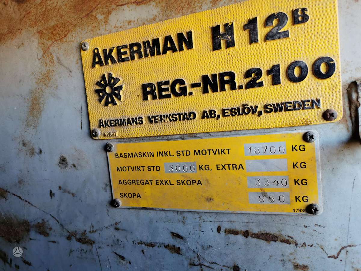 Akerman H12B, excavator