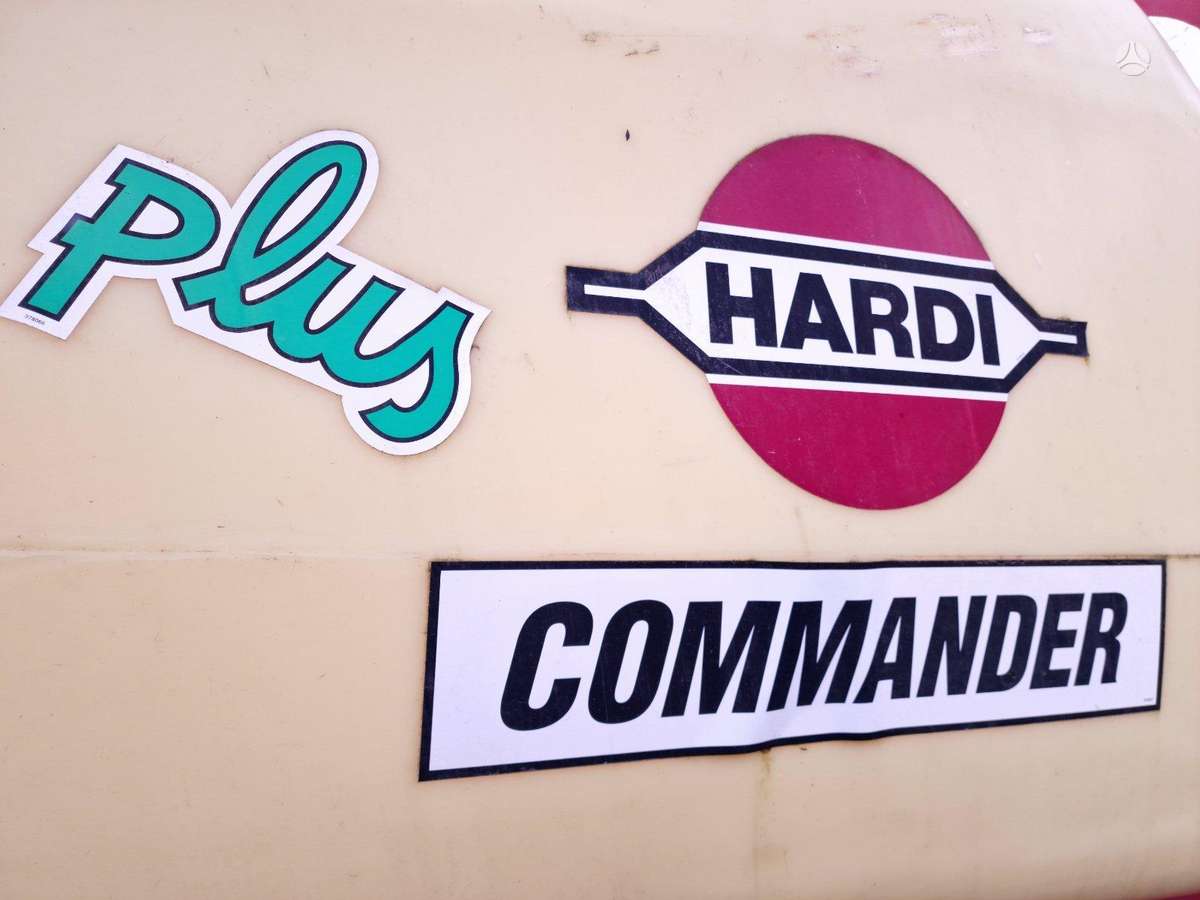 Hardi Comander 4200, izsmidzinātāji
