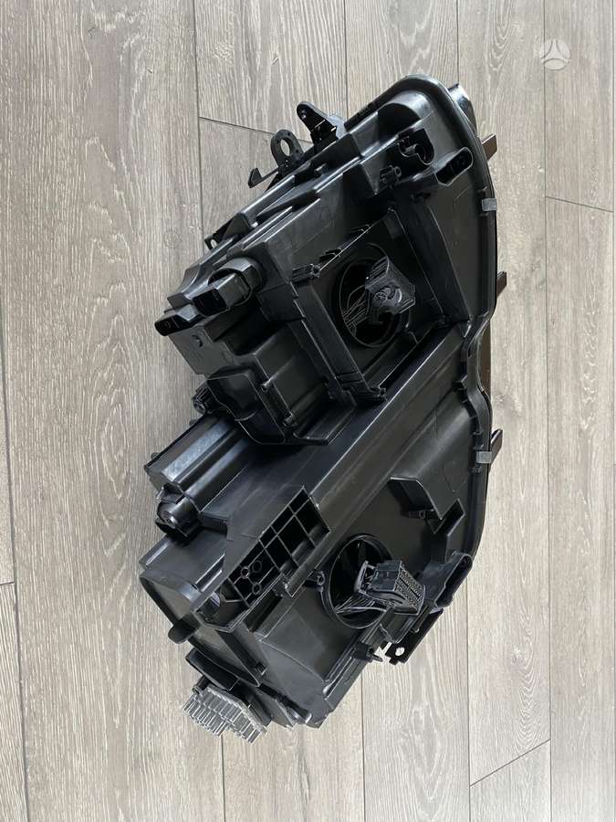 Volkswagen Tiguan lights