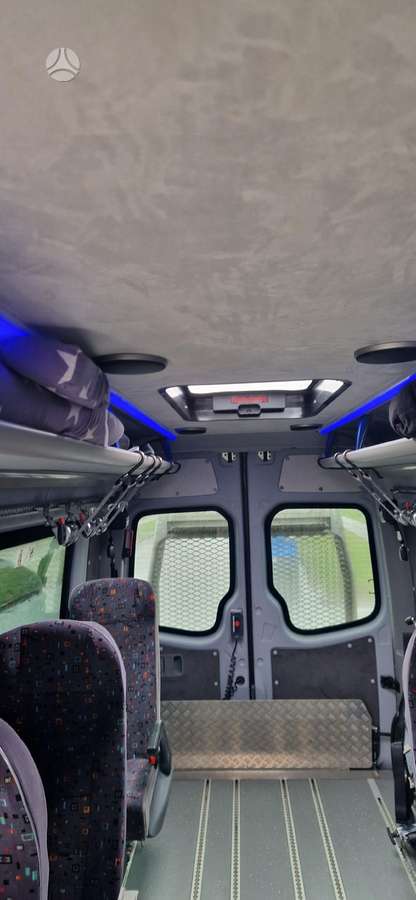 Mercedes-Benz Sprinter 516, passenger minibus