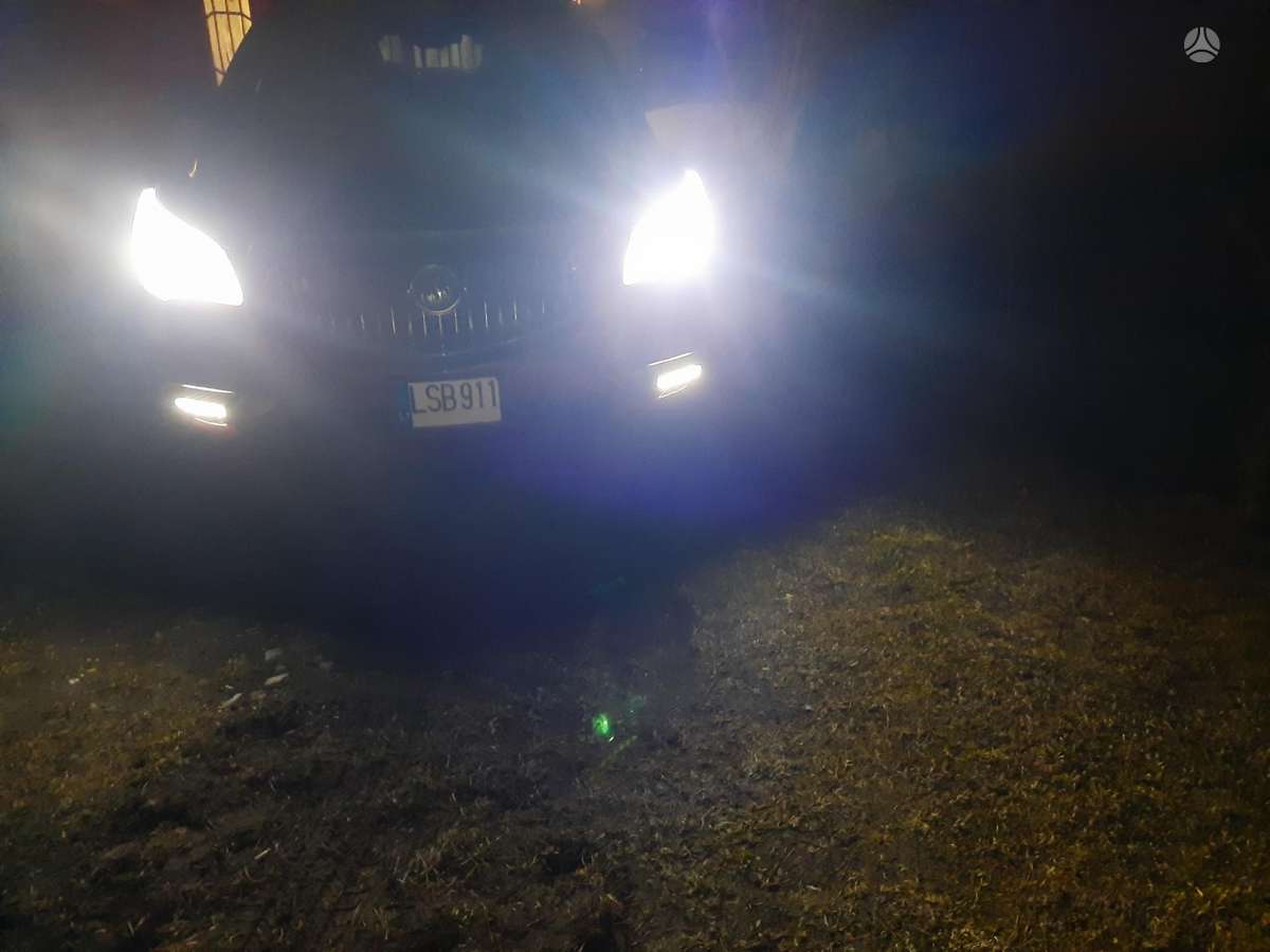 Buick Enclave, 3.6 l., off-road / crossover