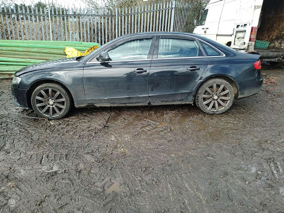 Audi A4 по частям