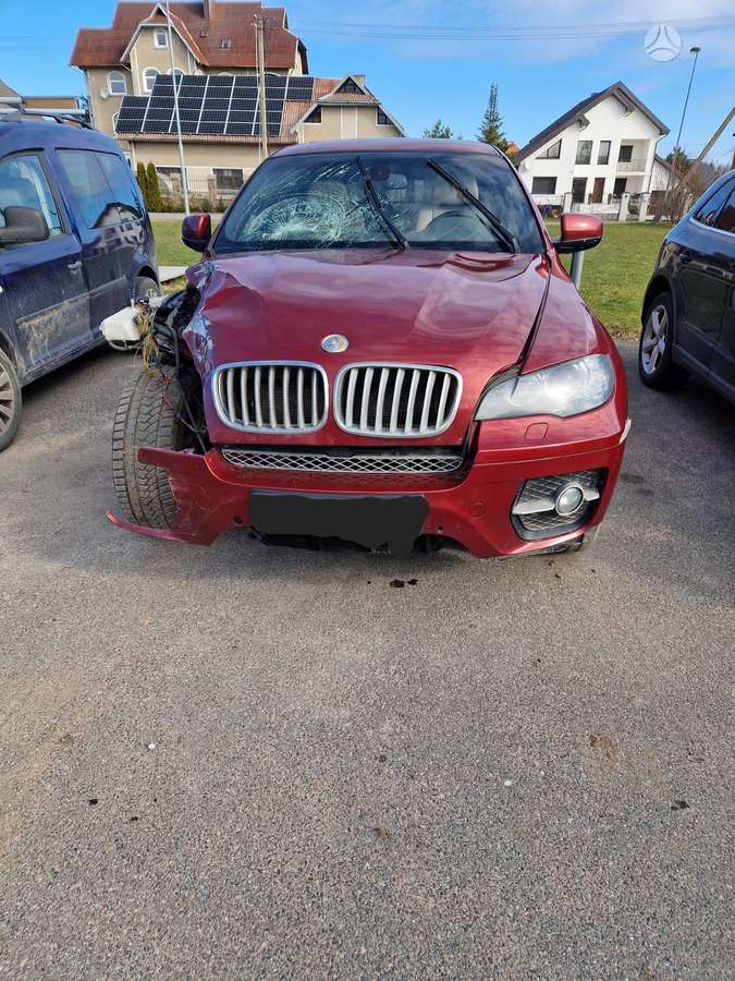 BMW X6
