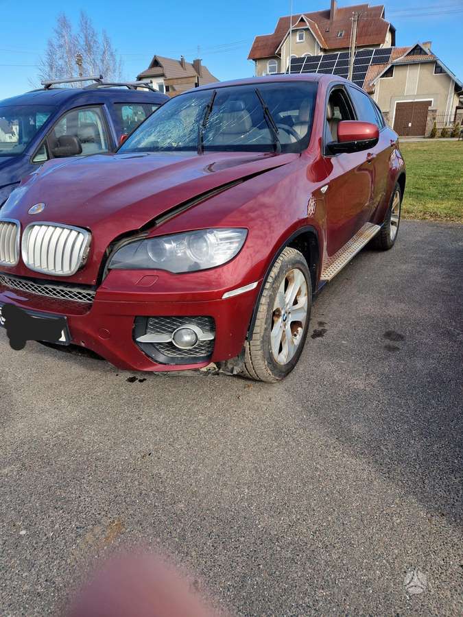 BMW X6