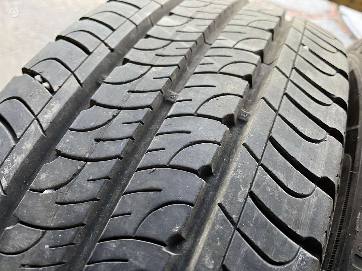 Goodyear Efficient Grip Cargo, summer 215/65 R16
