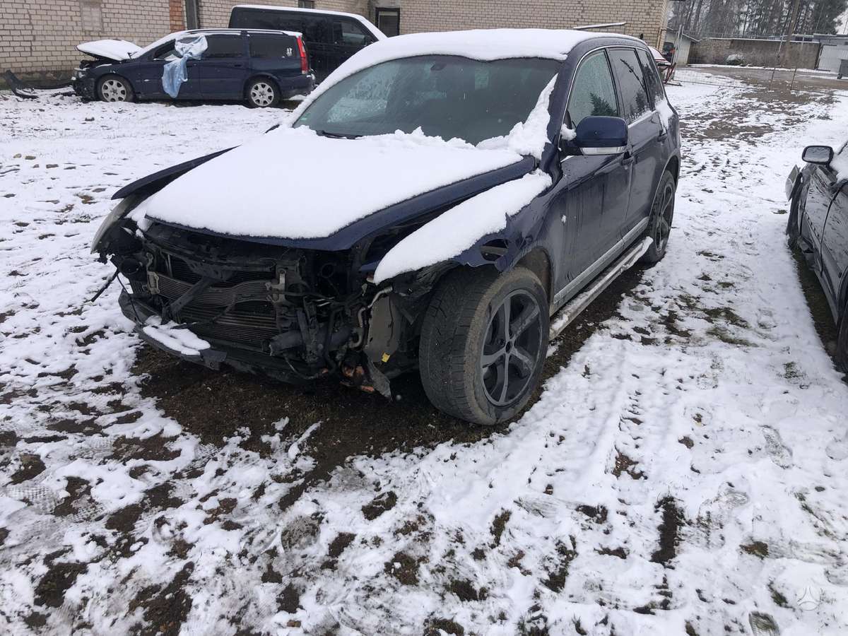 Volkswagen Touareg по частям
