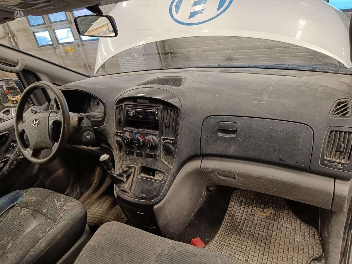 Hyundai H1 Variklis dirba gerai