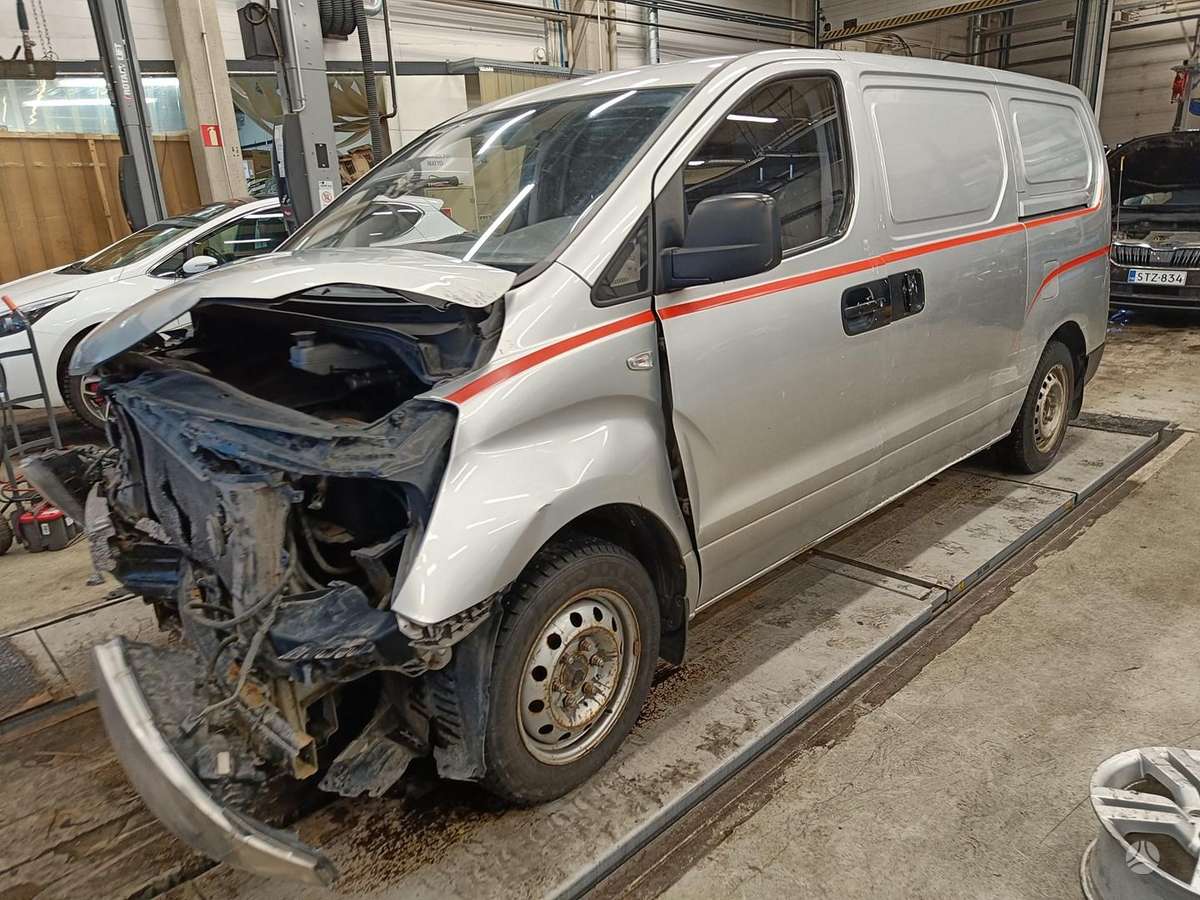 Hyundai H1 Variklis dirba gerai