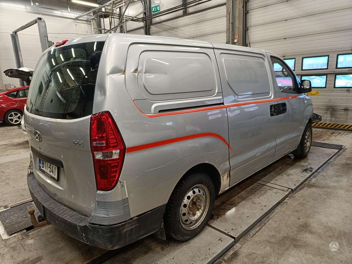 Hyundai H1 Variklis dirba gerai