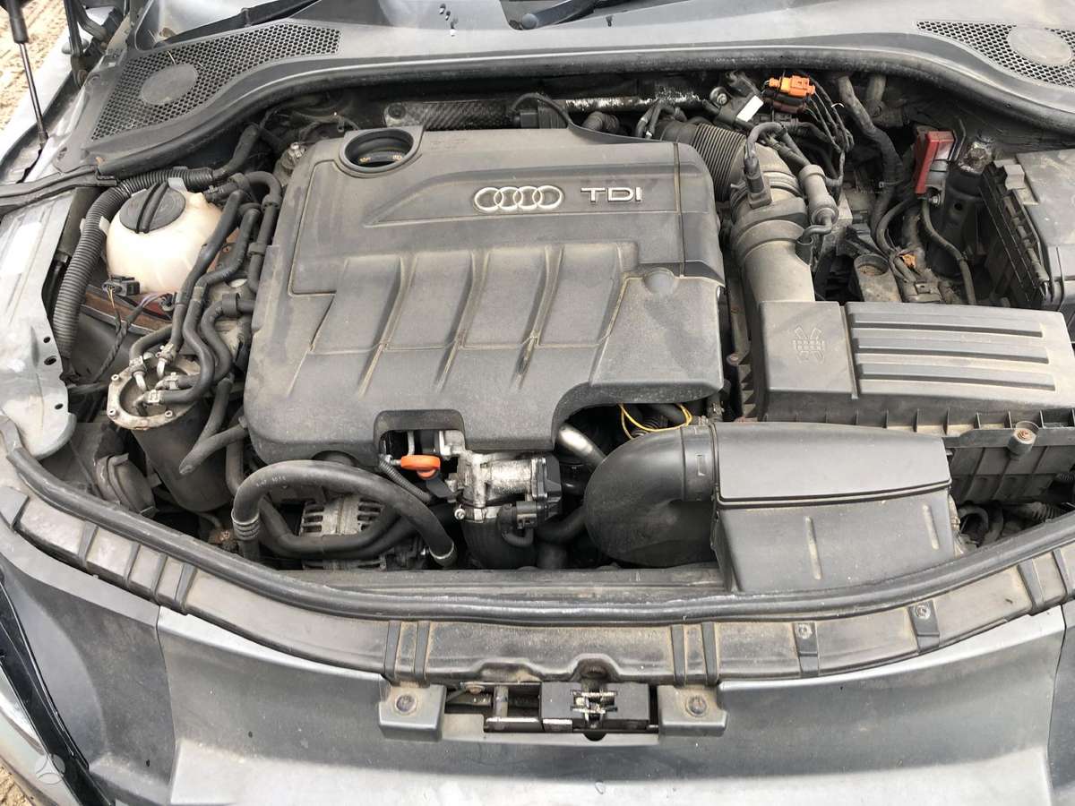 Audi TT по частям