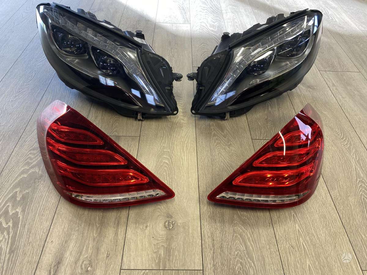 Mercedes-Benz S klasė lights