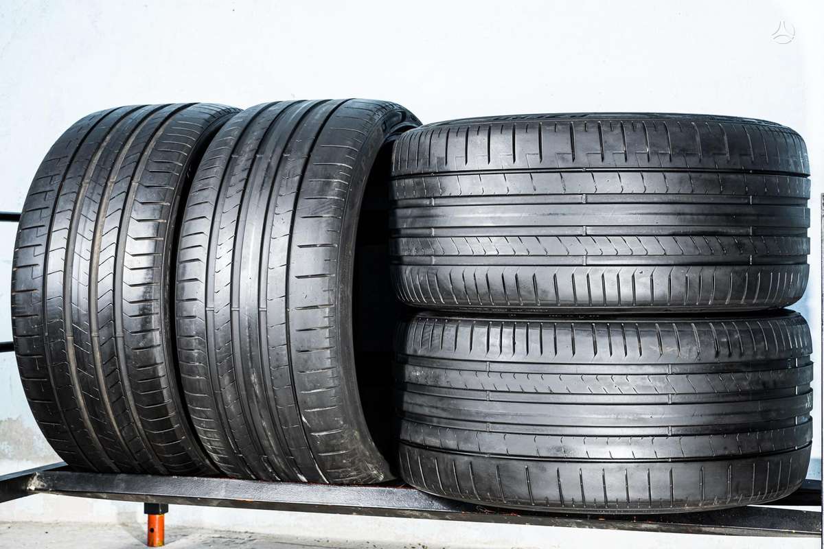 Pirelli P Zero 4, summer 285/30 R22 A23341395