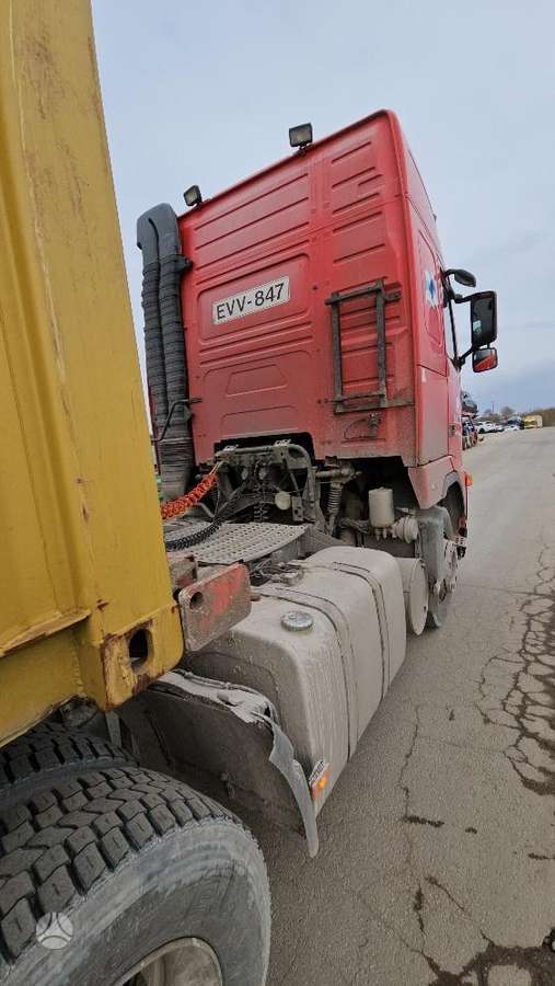 Volvo FH420, single sleeper