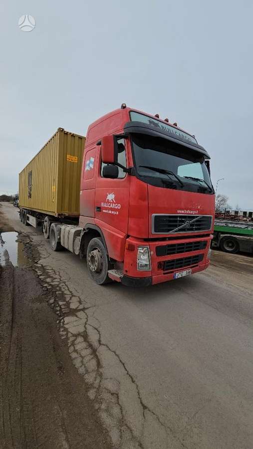 Volvo FH420, single sleeper
