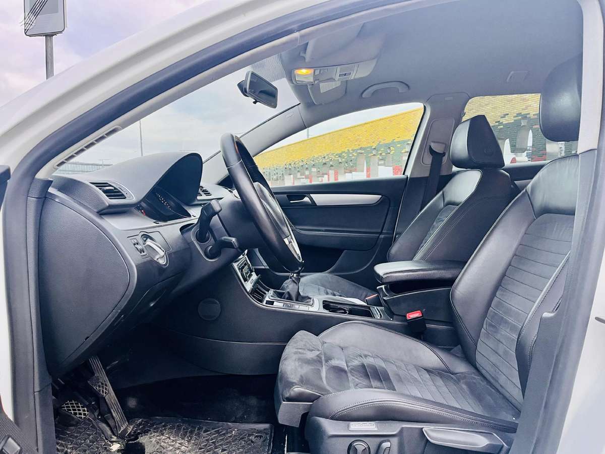 Volkswagen Passat, 2.0 l., Универсал