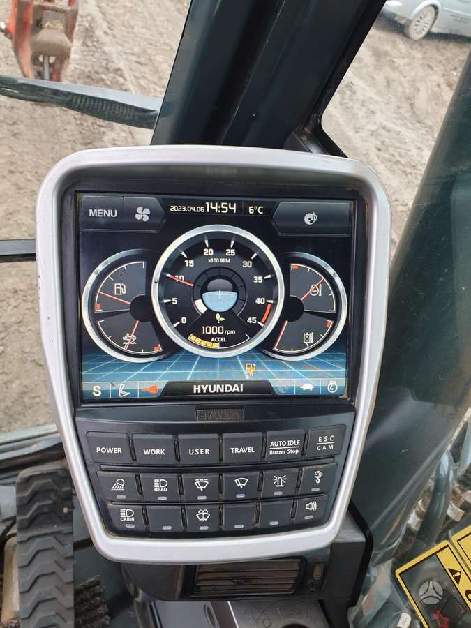 Hyundai HX 140L, экскаваторы