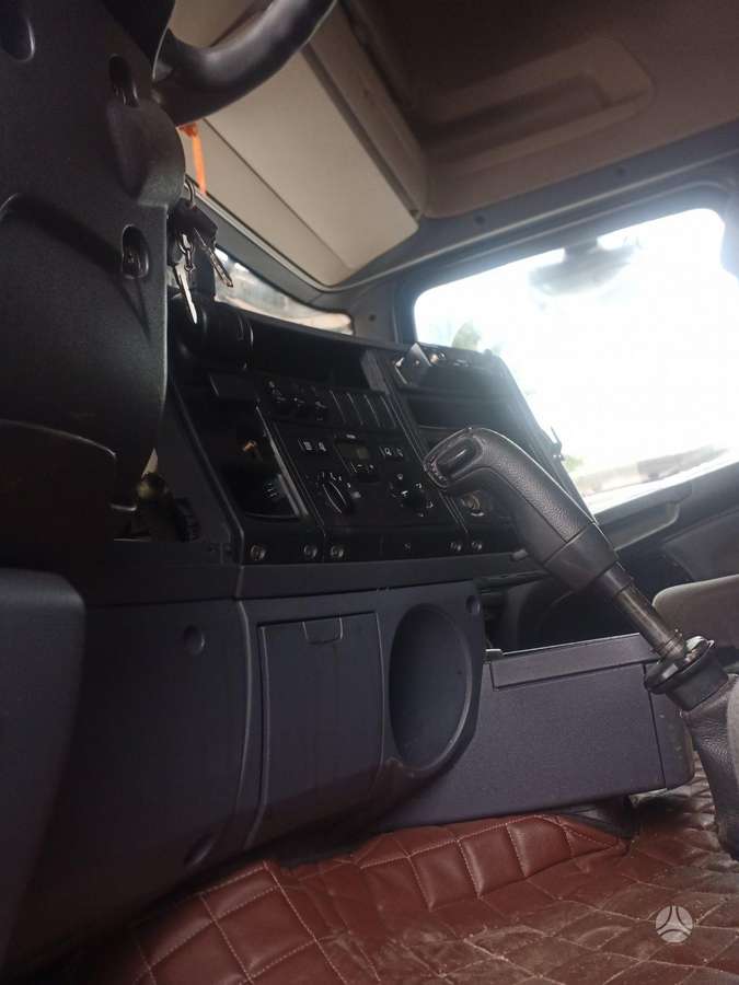 Scania R420LA, тягачи