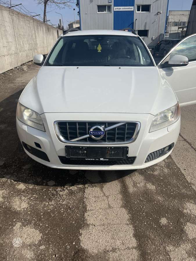 Volvo V70