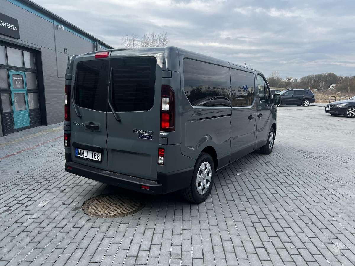 Renault Trafic, пассажирский микроавтобус
