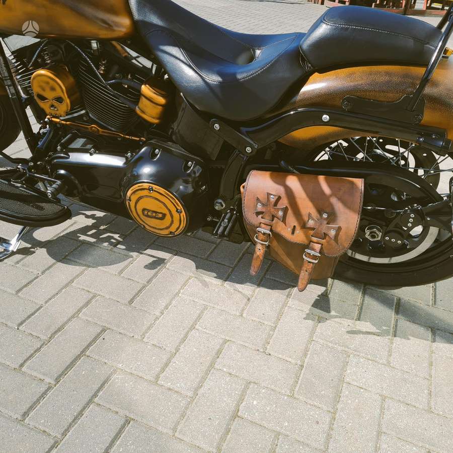 Harley-Davidson FLS 1690cc, choppers / cruisers / custom