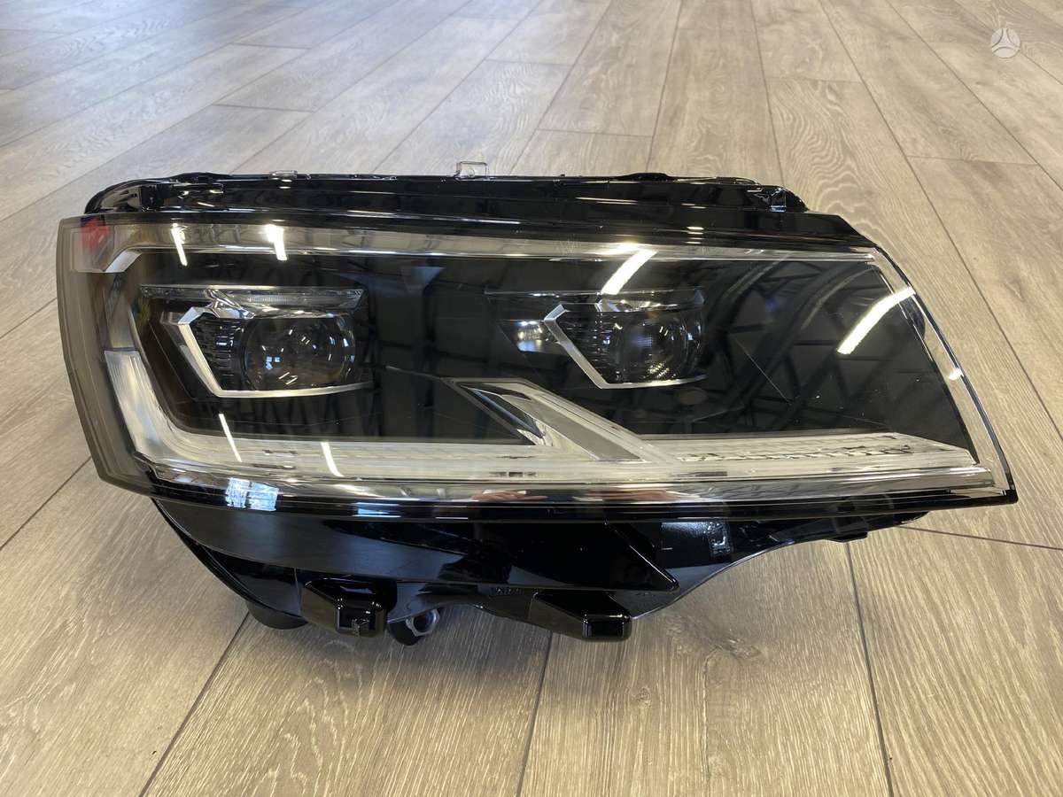Volkswagen Multivan gaismas