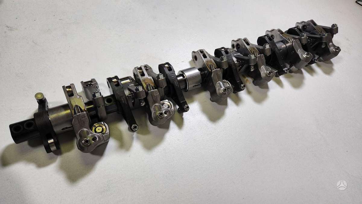 Volvo D13K Kėliklių kompl., тягачи