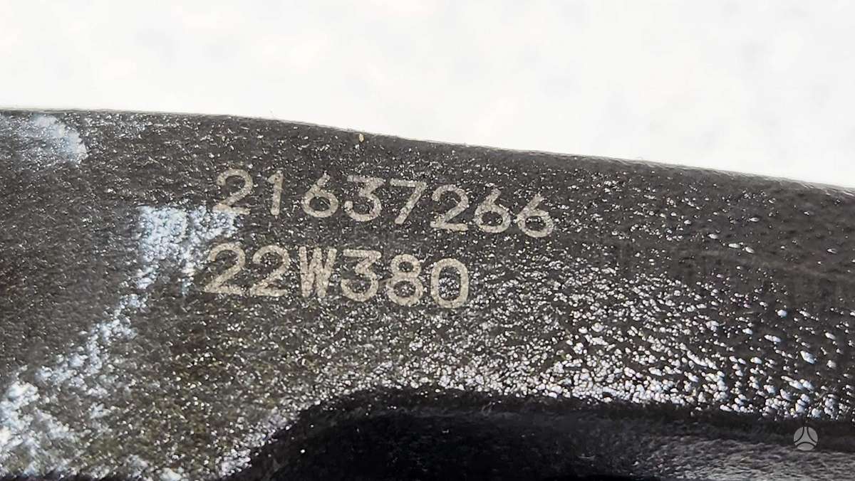Volvo D13K Kėliklių kompl., тягачи