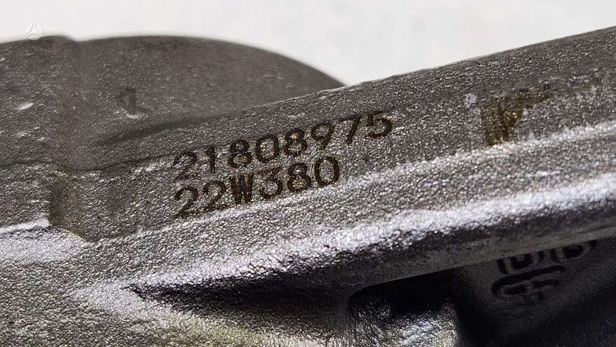 Volvo D13K Kėliklių kompl., тягачи