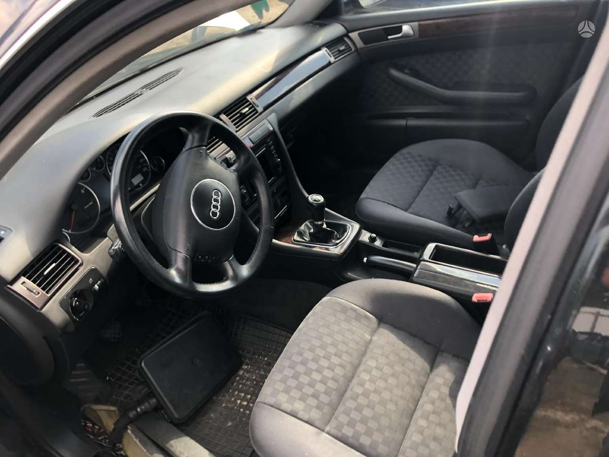 Audi A6 dalimis. Audi a6 02m 2 4l