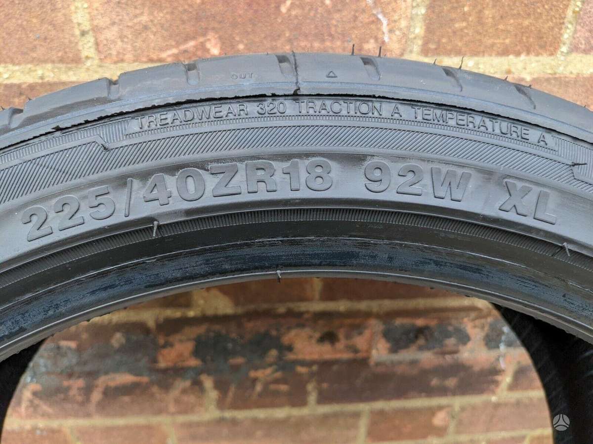 Sunny NA305, summer 225/40 R18